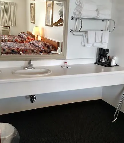 A Wyoming Motel 2*